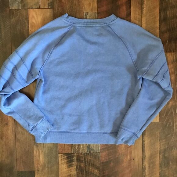 Victoria’s Secret PINK sweatshirt womens SZ Small periwinkle blue pullover - Picture 3 of 6